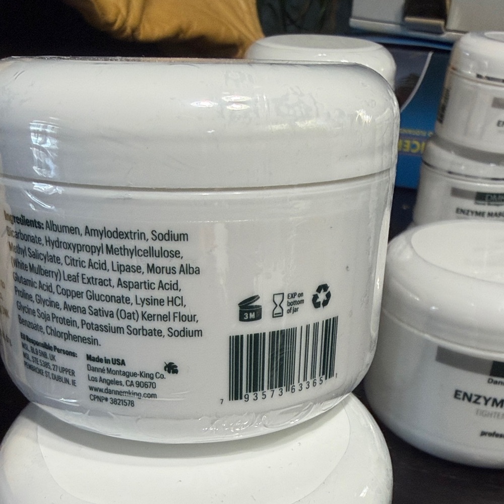 DMK Enzyme Masque #2 - White Facial Tonifying Mask - Picture 3 of 3